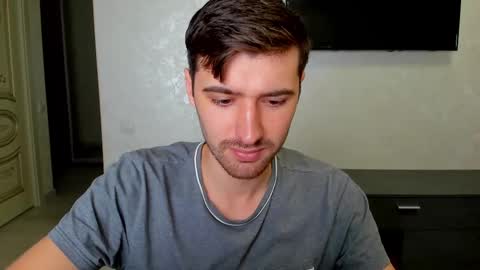 gilbertogonzales online show from March 6, 5:14 am