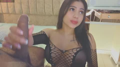 Snapshot of gina_akemi chatting on October 13, 11:12 am O GINA AND AKEMI online show from October 13, 11:12 am
