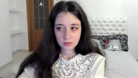 Snapshot of ginablum chatting on October 19, 10:53 am Kate online show from October 19, 10:53 am