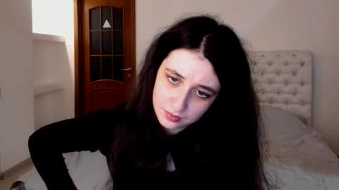 Snapshot of ginablum chatting on February 6, 12:04 pm Kate online show from February 6, 12:04 pm