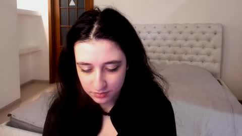 Snapshot of ginablum chatting on February 4, 12:33 pm Kate online show from February 4, 12:33 pm