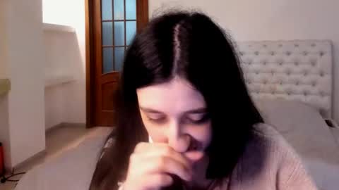 Snapshot of ginablum chatting on February 17, 1:11 pm Kate online show from February 17, 1:11 pm