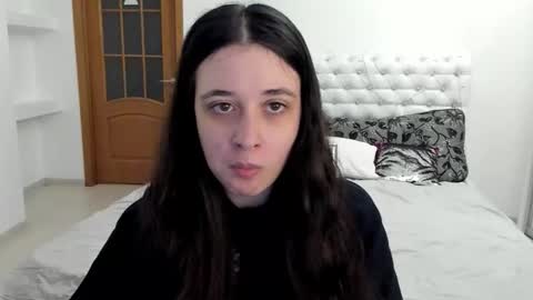 Snapshot of ginablum chatting on October 3, 9:28 am Kate online show from October 3, 9:28 am