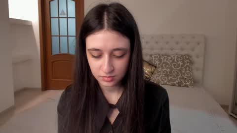 Snapshot of ginablum chatting on February 25, 1:21 pm Kate online show from February 25, 1:21 pm