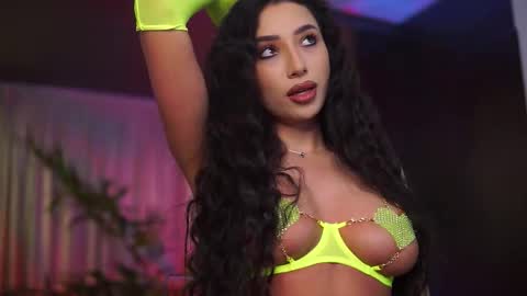 Gina online show from January 12, 7:54 pm