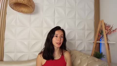 Snapshot of ginevra_esposito chatting on September 11, 3:24 pm Ginn online show from September 11, 3:24 pm