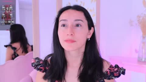 Snapshot of ginevra_esposito chatting on September 22, 12:53 pm Ginn online show from September 22, 12:53 pm