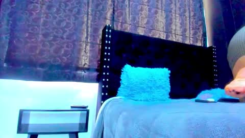 Miss online show from February 7, 5:38 pm