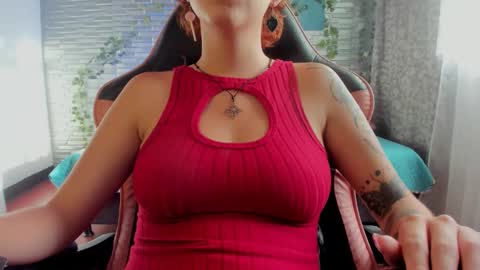 Ginger online show from November 26, 9:33 pm