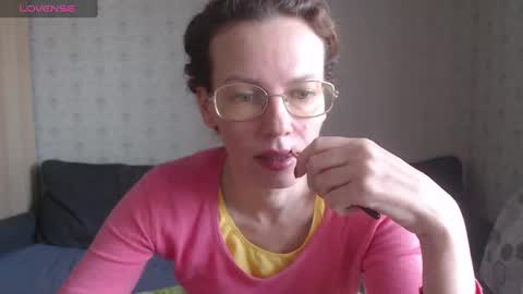 Michelle online show from December 18, 10:40 am