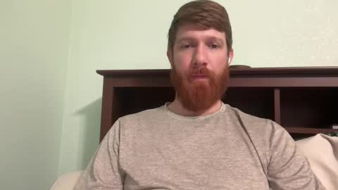 Snapshot of gingermania10 chatting on December 10, 6:38 pm gingermania10 online show from December 10, 6:38 pm