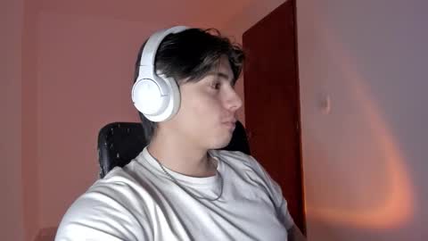 GioRusso online show from October 28, 4:13 am