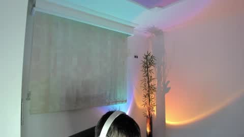 GioRusso online show from June 10, 3:28 am