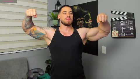 Giorgio leone online show from April 11, 3:00 am