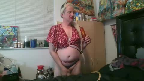 giovanna132008 online show from November 6, 9:29 pm