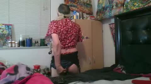 giovanna132008 online show from November 8, 3:31 am