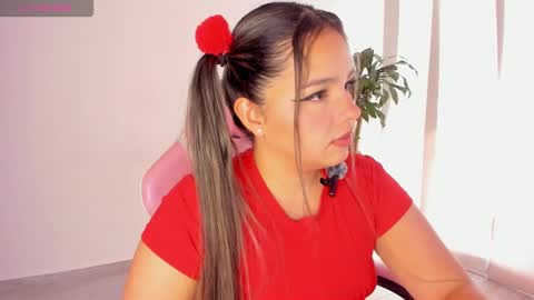 Snapshot of girl_alana chatting on September 9, 8:53 pm Alana online show from September 9, 8:53 pm