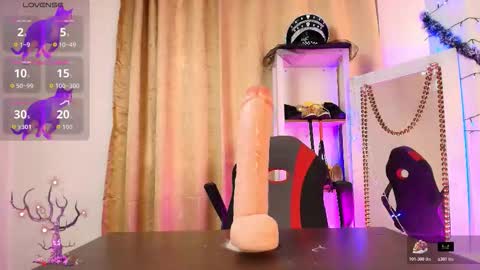 Girl Amada online show from December 3, 8:42 pm