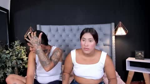 girls_inlove online show from November 24, 12:04 pm