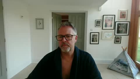 girlsandbikes online show from September 29, 9:52 am