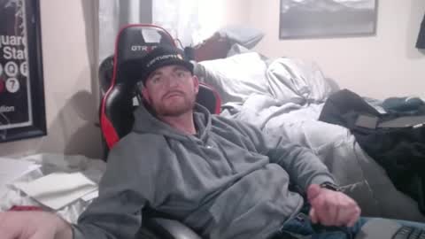 girthquake7656 online show from January 24, 1:47 pm