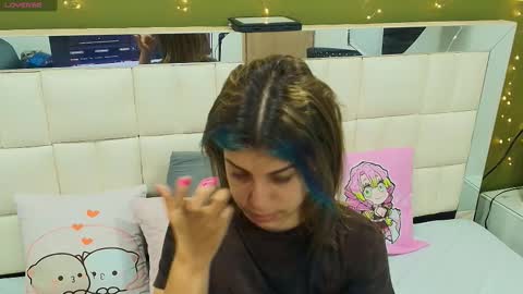 Snapshot of gisell_gomez chatting on October 19, 12:32 pm Gisell online show from October 19, 12:32 pm