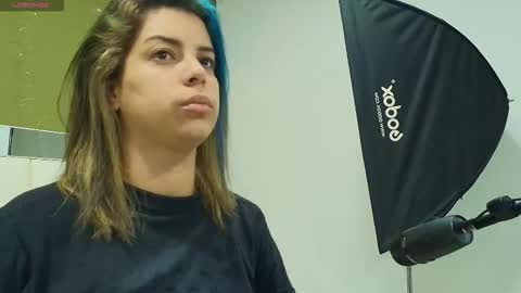 Snapshot of gisell_gomez chatting on October 5, 12:13 pm Gisell online show from October 5, 12:13 pm