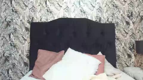 Snapshot of gissel_angel chatting on October 17, 9:41 pm Gissel angel online show from October 17, 9:41 pm