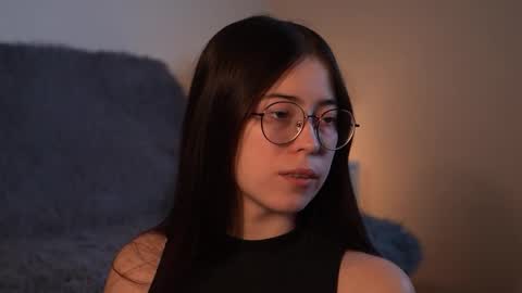 Agness online show from November 10, 2:42 pm