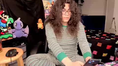 glaceon9 online show from December 15, 3:35 am