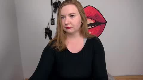 Nikki online show from October 20, 4:01 pm