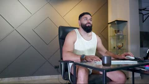 Matthew .. for short call me Matt online show from February 16, 3:38 pm