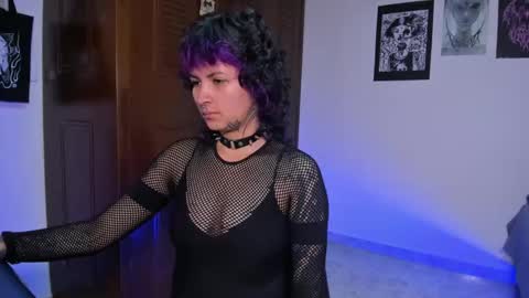 NYX online show from November 19, 4:28 pm