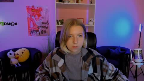 your dream  online show from September 12, 5:42 am