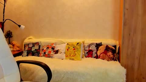 Gloria Wood online show from March 6, 11:53 pm