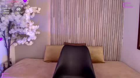 Dania online show from November 13, 5:37 pm