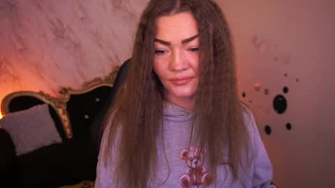 glow_kitten online show from April 2, 12:23 pm