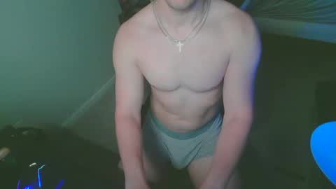 Snapshot of gnr_xxx chatting on October 17, 5:00 am G online show from October 17, 5:00 am