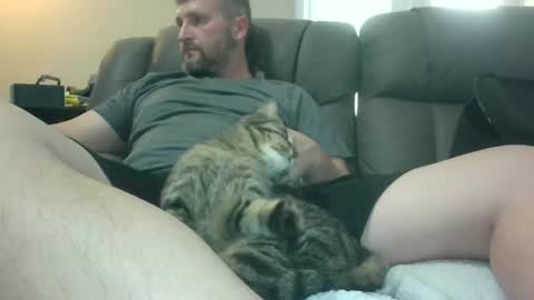 goantroo99 online show from February 15, 5:00 pm