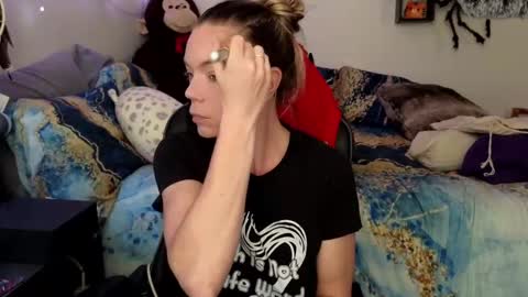 Patricia Mars           Goddess of Mars twitter thegoddessmindy online show from February 13, 5:33 pm