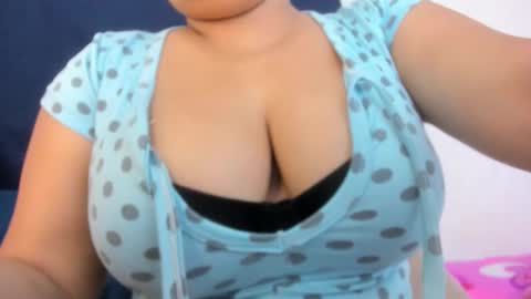 Snapshot of goddesschanell chatting on October 15, 2:15 am CHANELL online show from October 15, 2:15 am