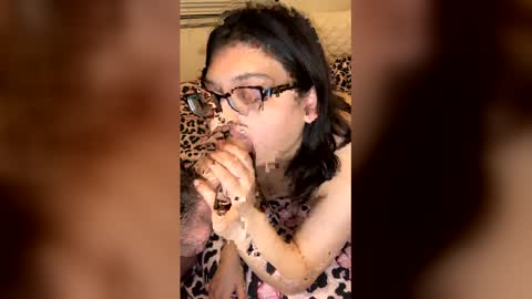   online show from February 8, 3:32 am