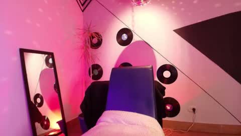 Julieta online show from February 9, 7:27 pm