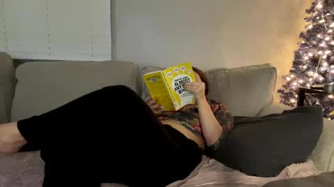 GoddessMayvn online show from January 16, 8:45 am