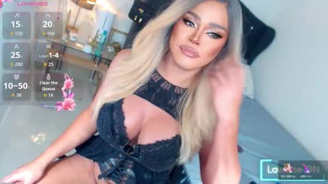 Miss Anna online show from November 26, 8:33 am