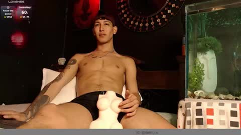 HUAN online show from January 9, 5:35 am