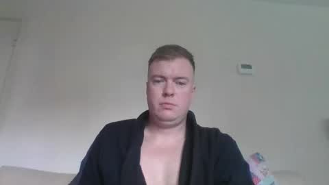 jme online show from October 25, 9:41 am