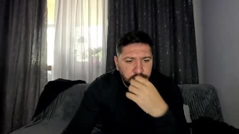 gold_alpha_boy online show from October 3, 5:49 am