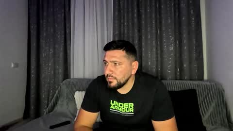 gold_alpha_boy online show from October 19, 8:57 pm