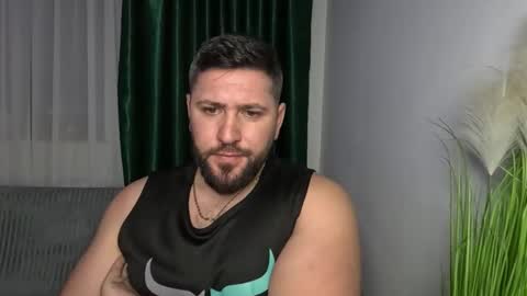 gold_alpha_boy online show from April 3, 7:21 pm